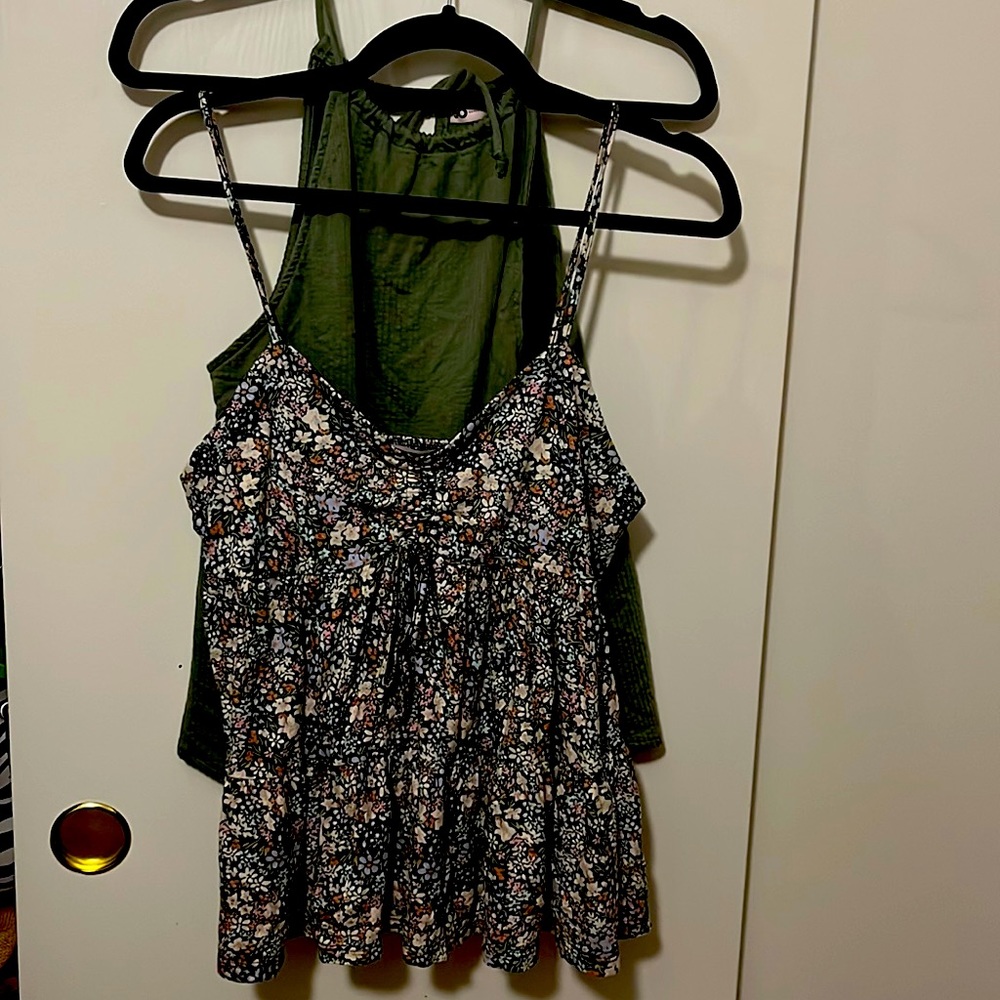 So from Kohls. Size Large. 2 smocked tanks. Very similar style. Includes both